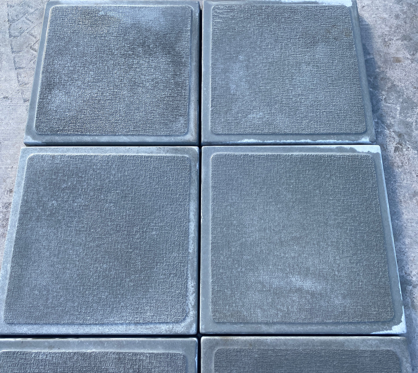 450 x 450 x 40 Tertured Pavers